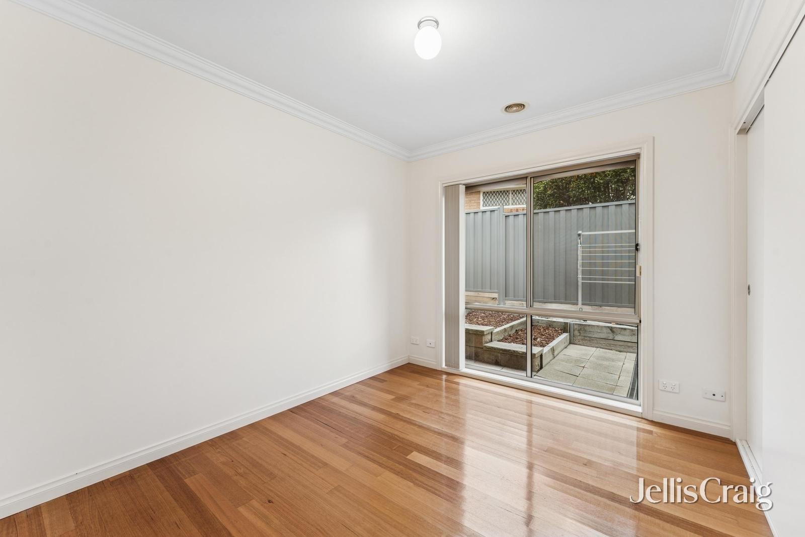 6A Curnola Avenue, Doncaster image 11