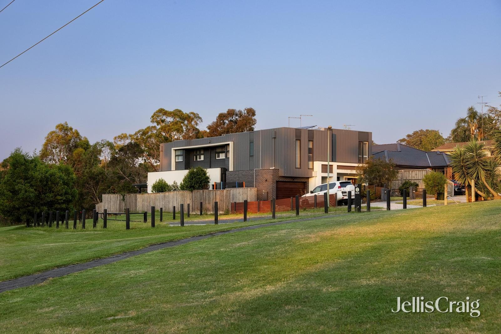6A Glenvill Court, Templestowe image 13