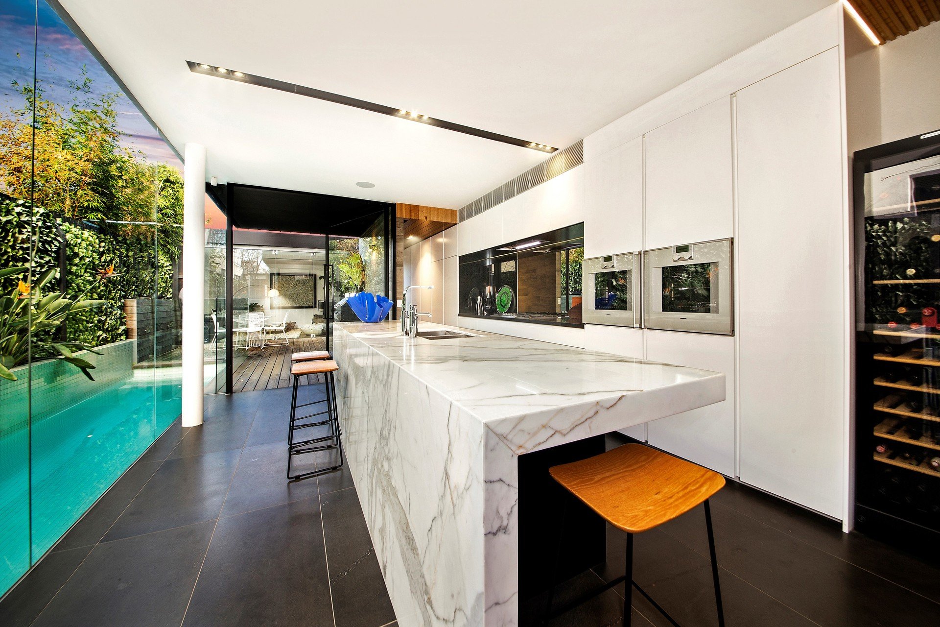 6A Joyce Street, Elwood image 3
