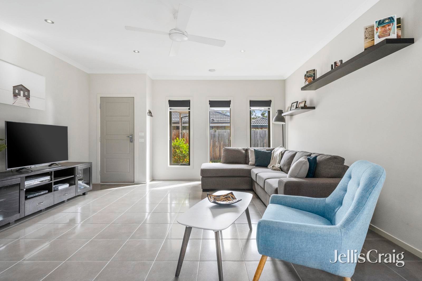 6a Kathy Court, Mooroolbark image 3