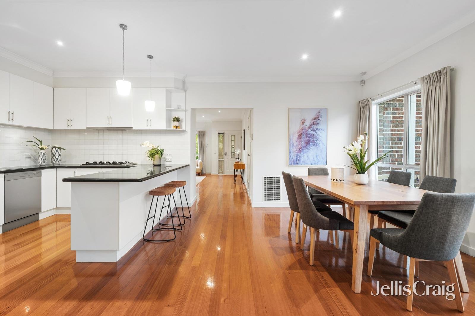 6A Kerr Street, Blackburn image 4