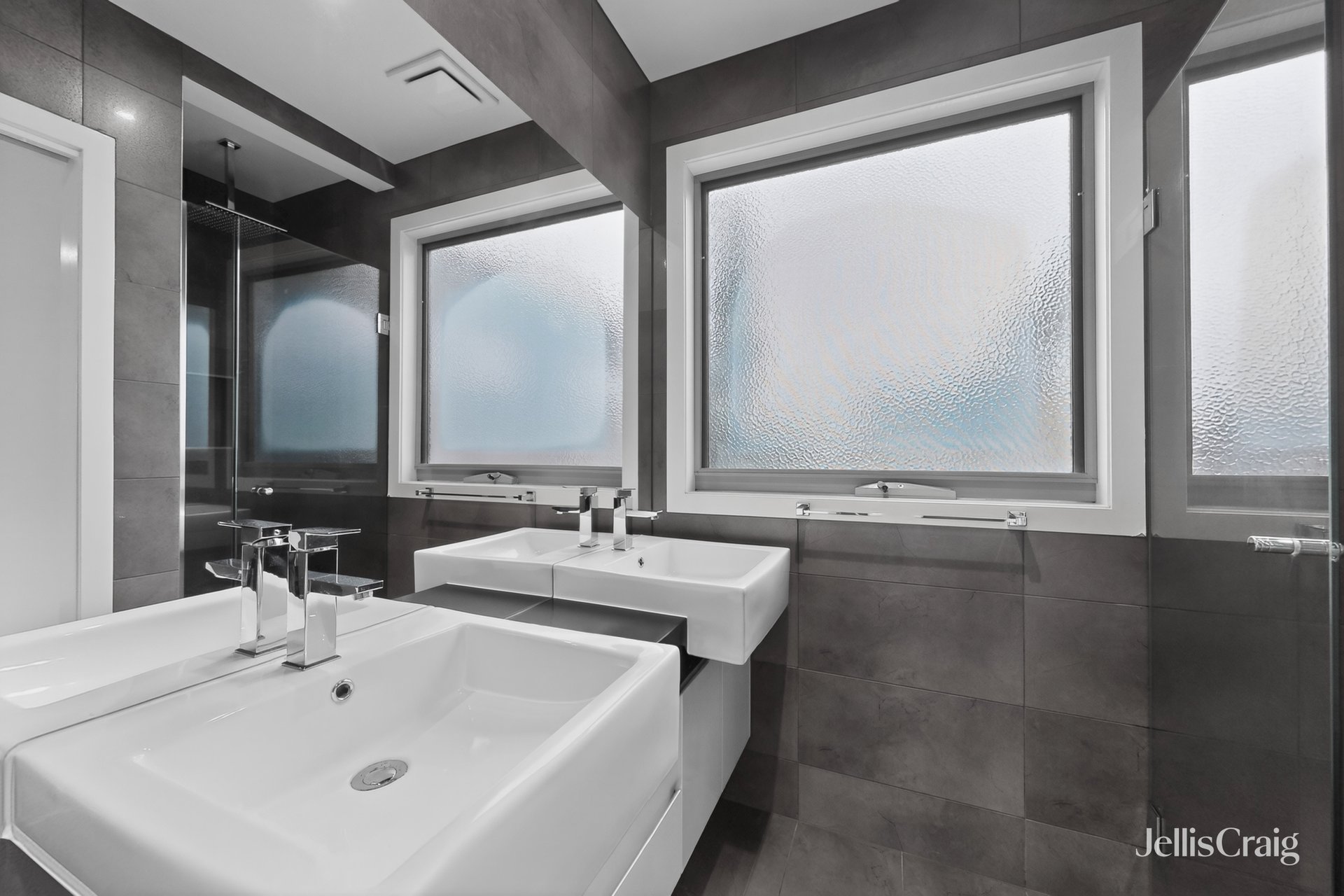 6A Loch Crescent, Strathmore image 11