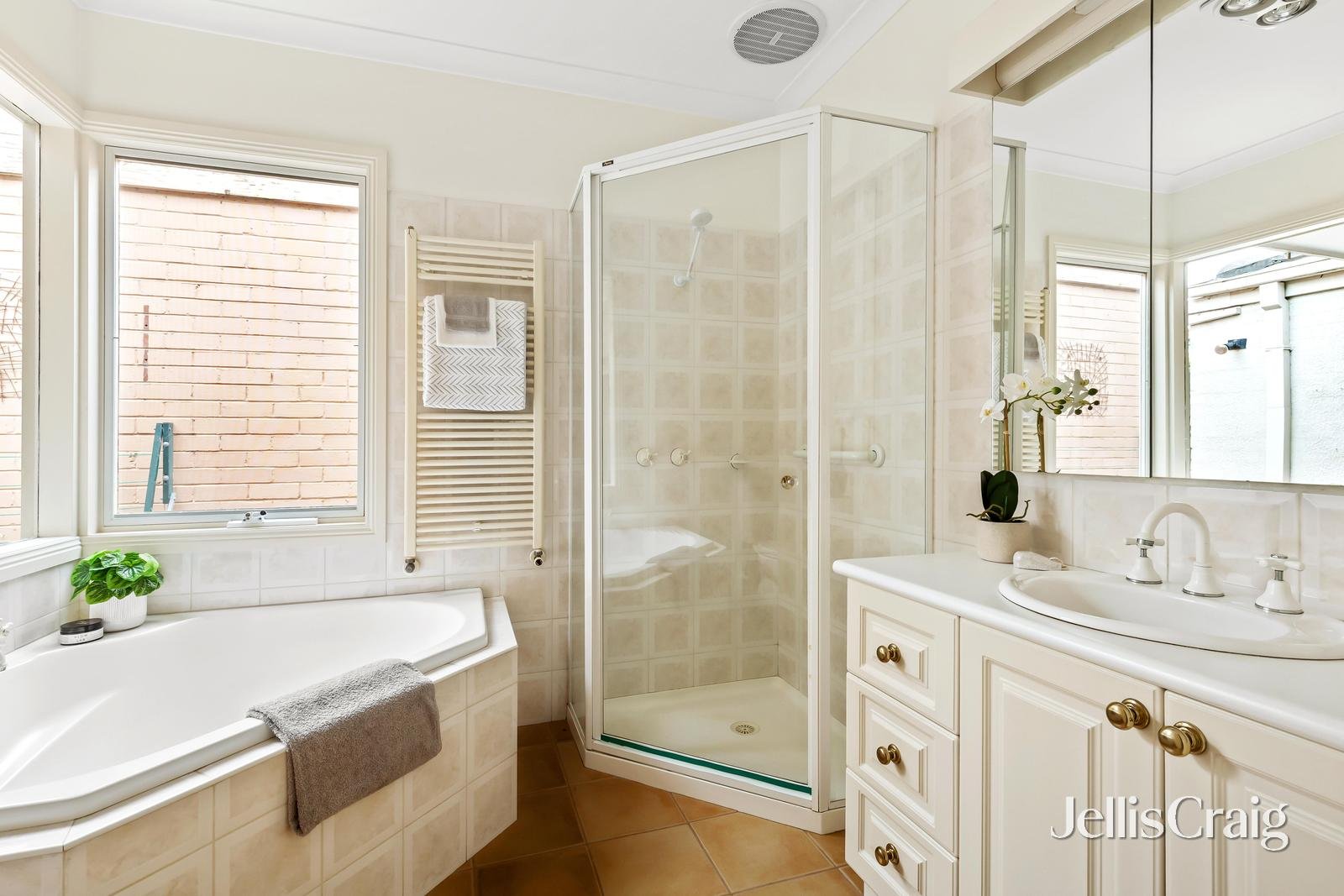 6A Lodge Road, Camberwell image 7