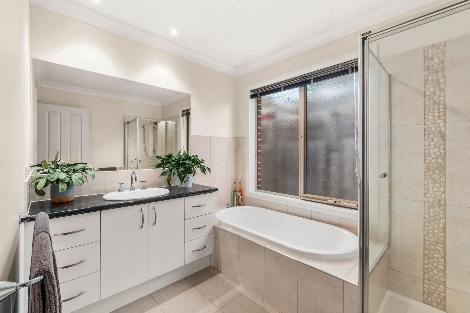 6A Nyanda Court, Croydon image 6