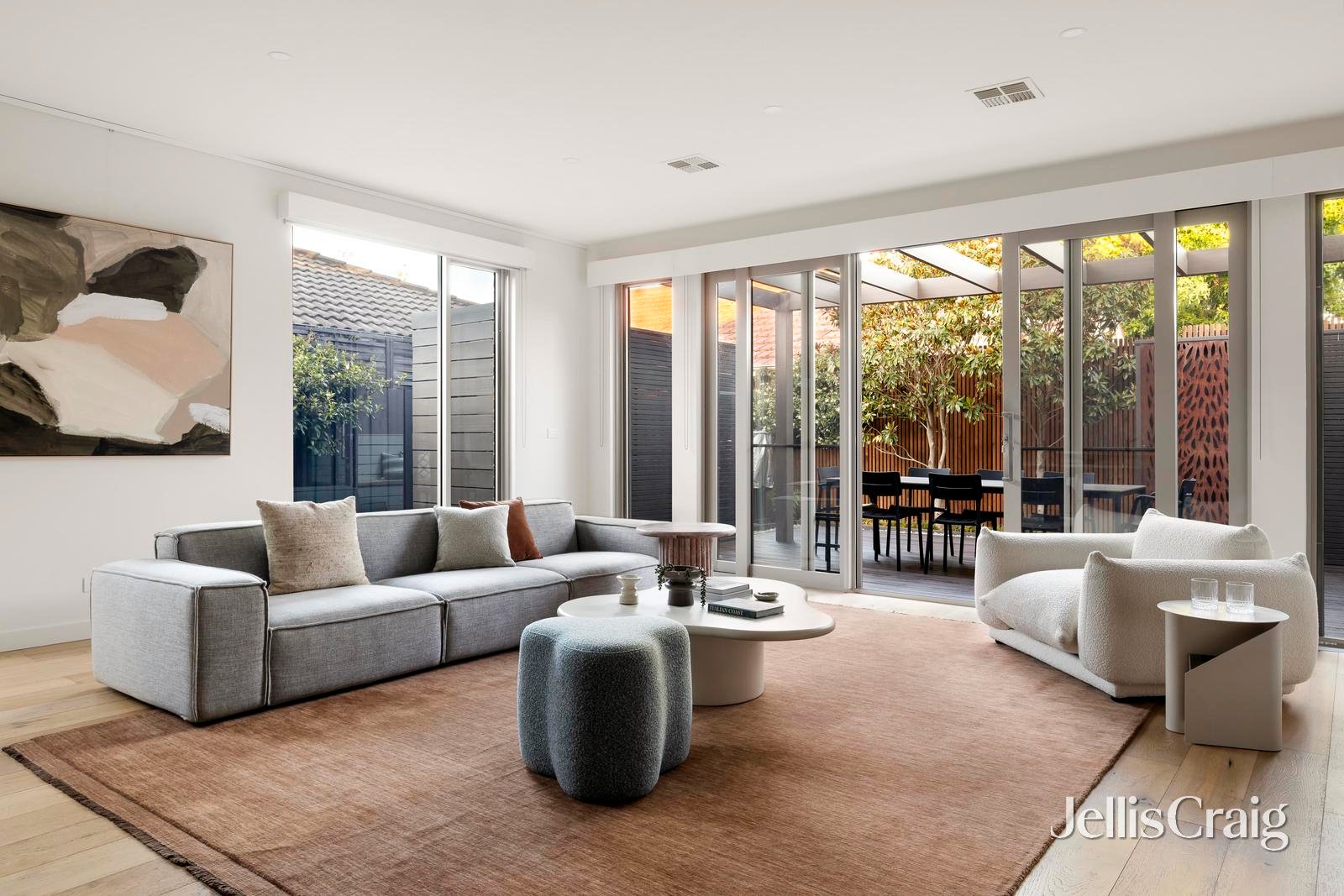 6a Poole Avenue, Hampton image 4