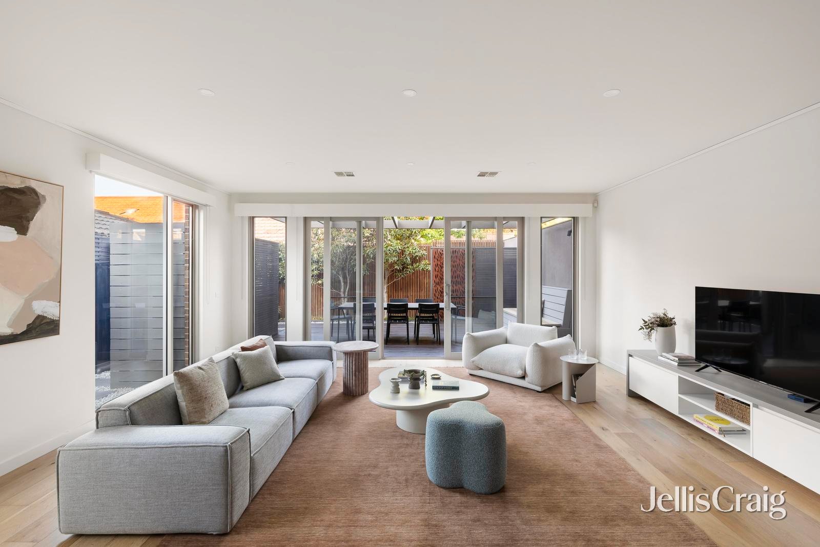 6a Poole Avenue, Hampton image 6