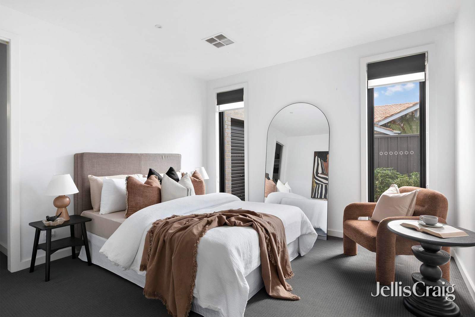 6A Price Street, Essendon image 9