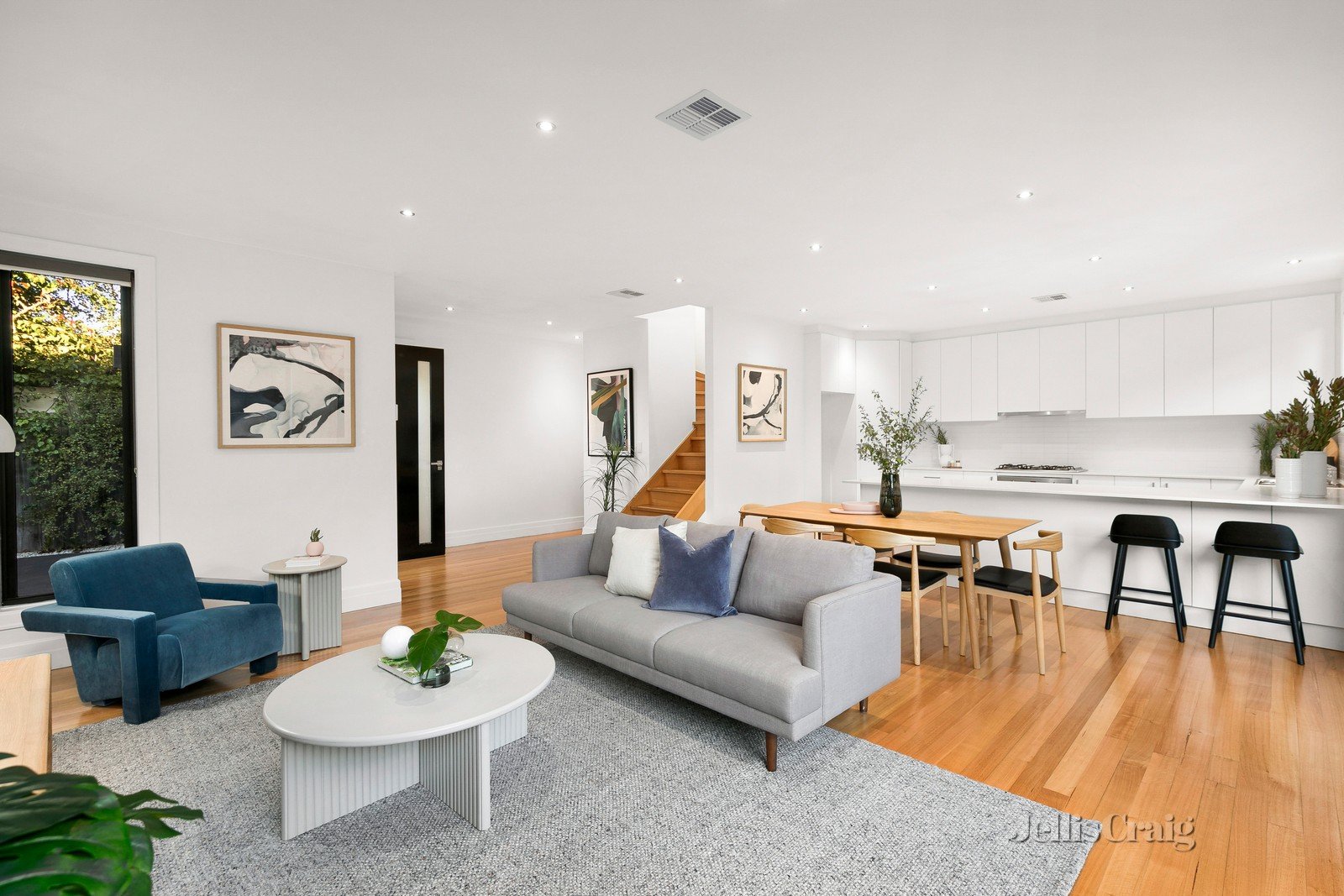 6A Prior Rd, Malvern East image 2