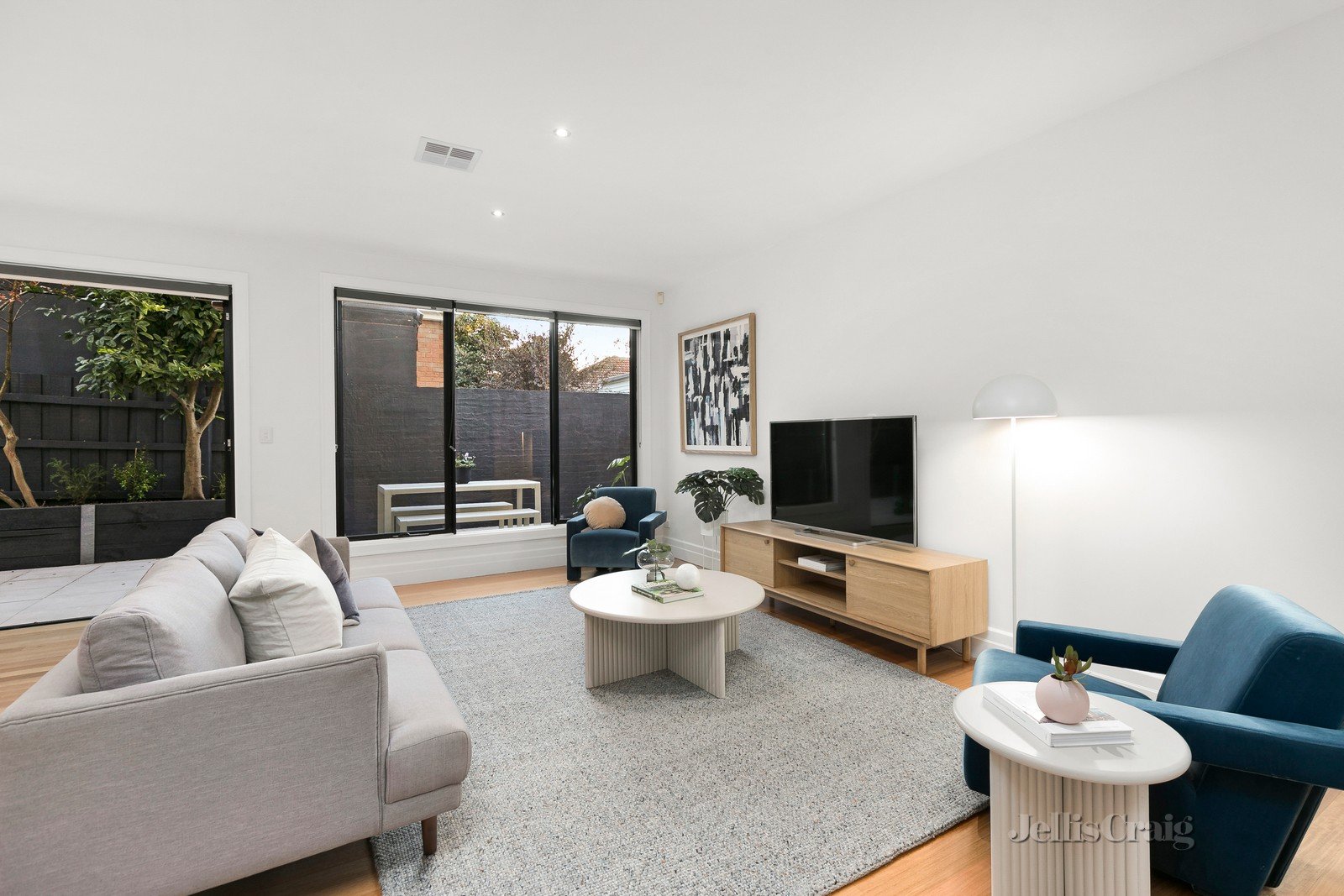 6A Prior Rd, Malvern East image 3