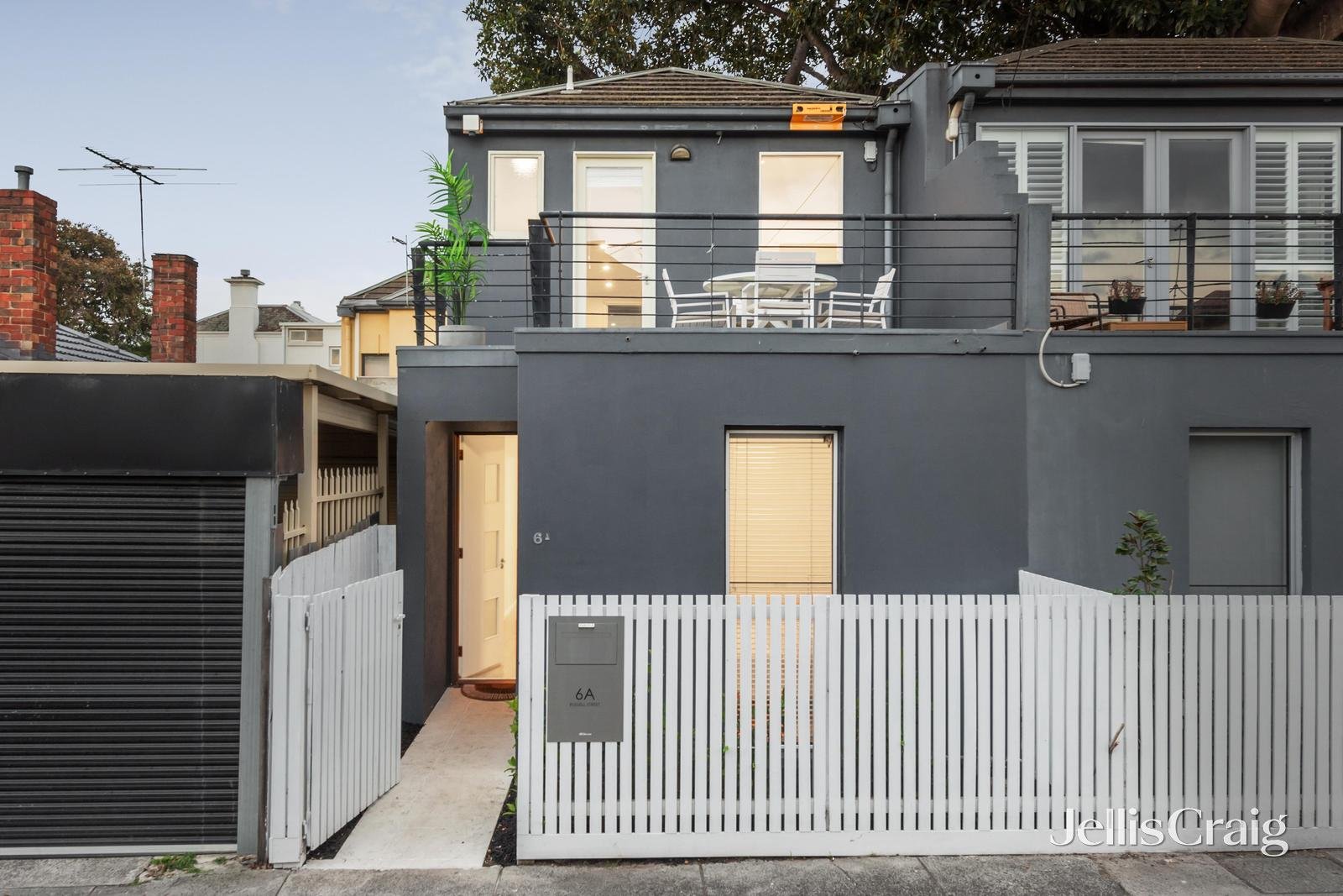 6A Russell Street, Prahran image 1