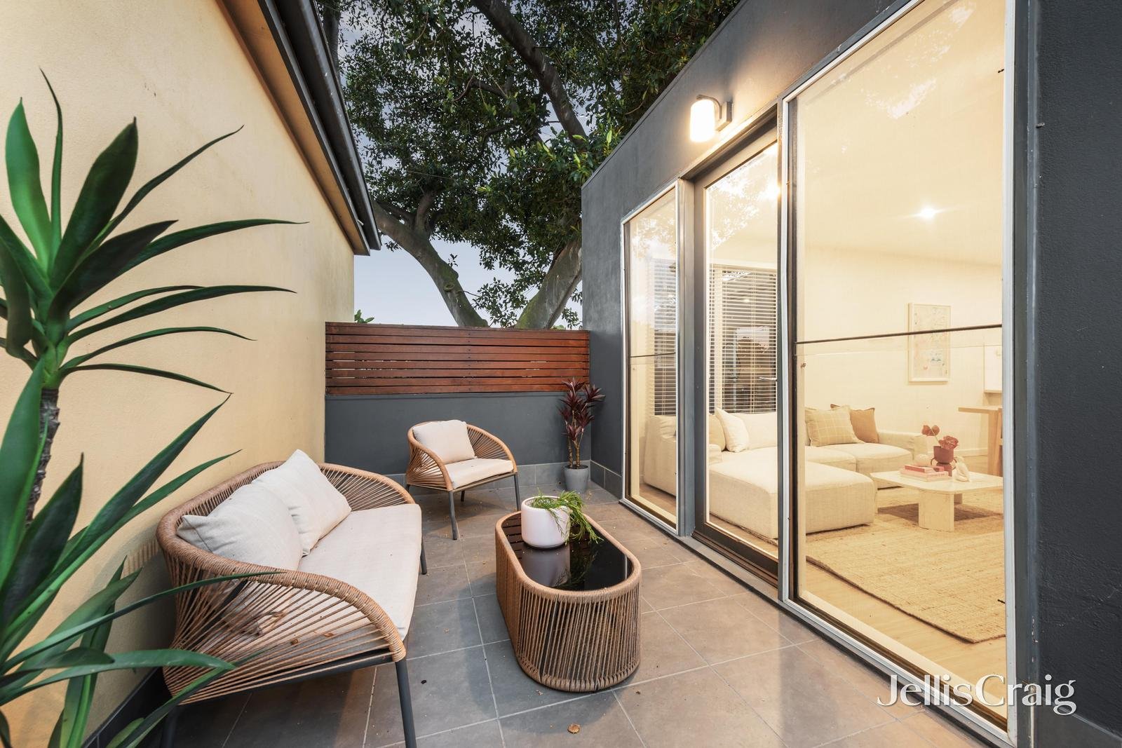6A Russell Street, Prahran image 9