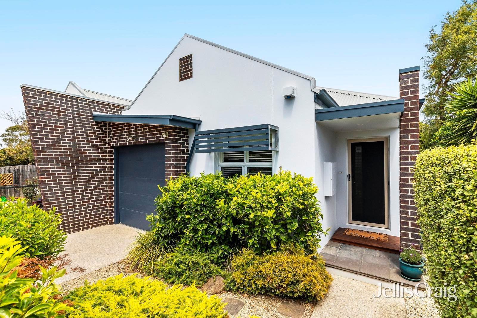 6A Separation Street, Mornington image 1