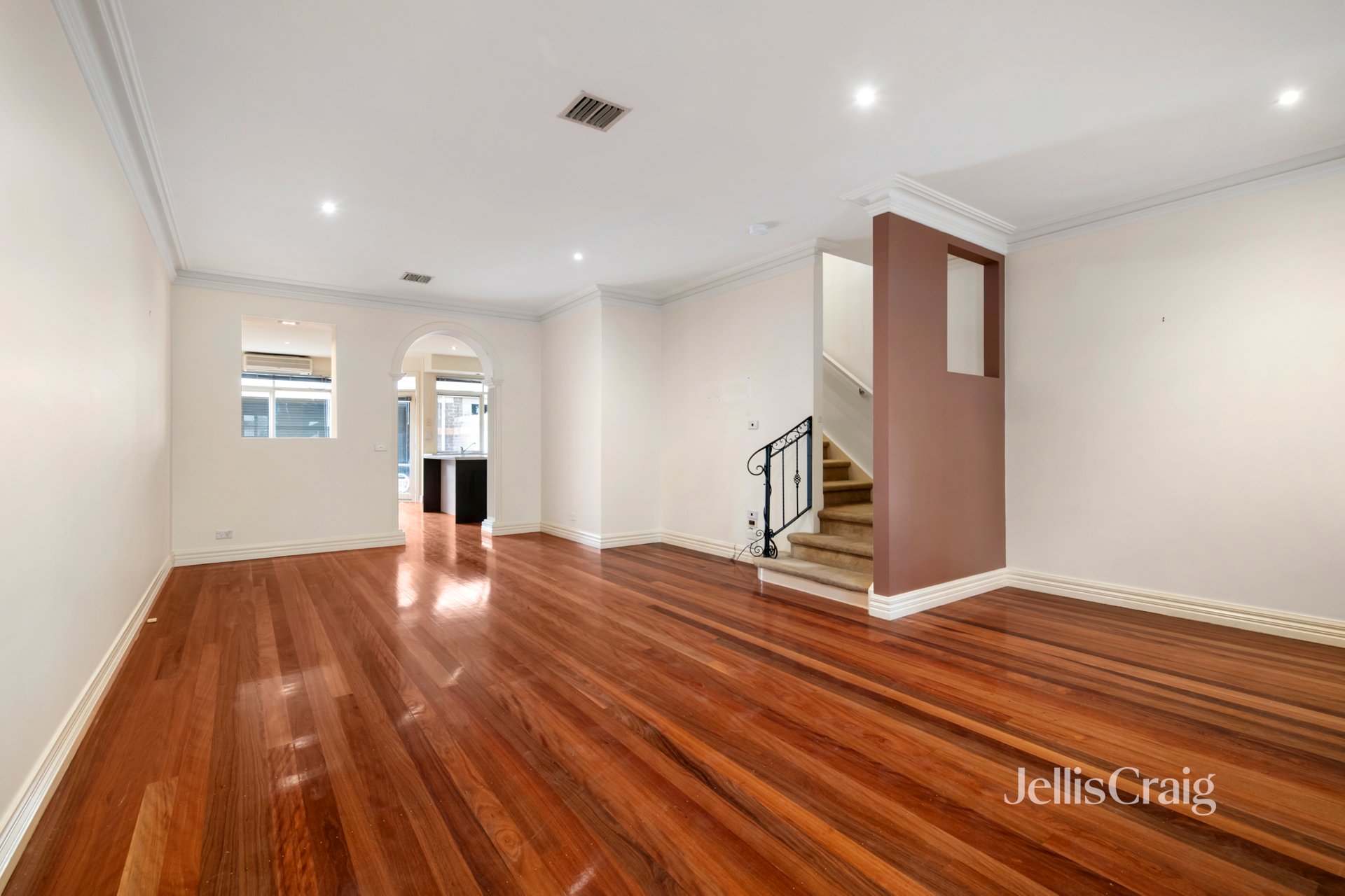 6A Surrey Rd, South Yarra image 2