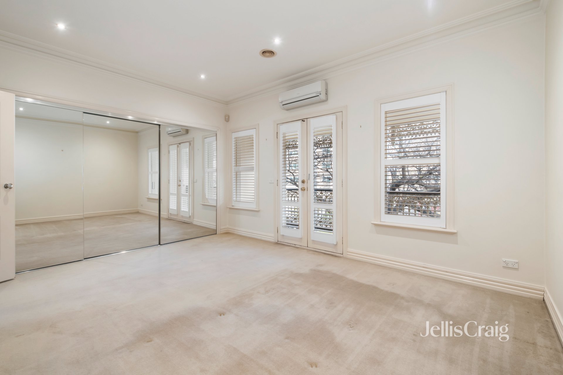 6A Surrey Rd, South Yarra image 5