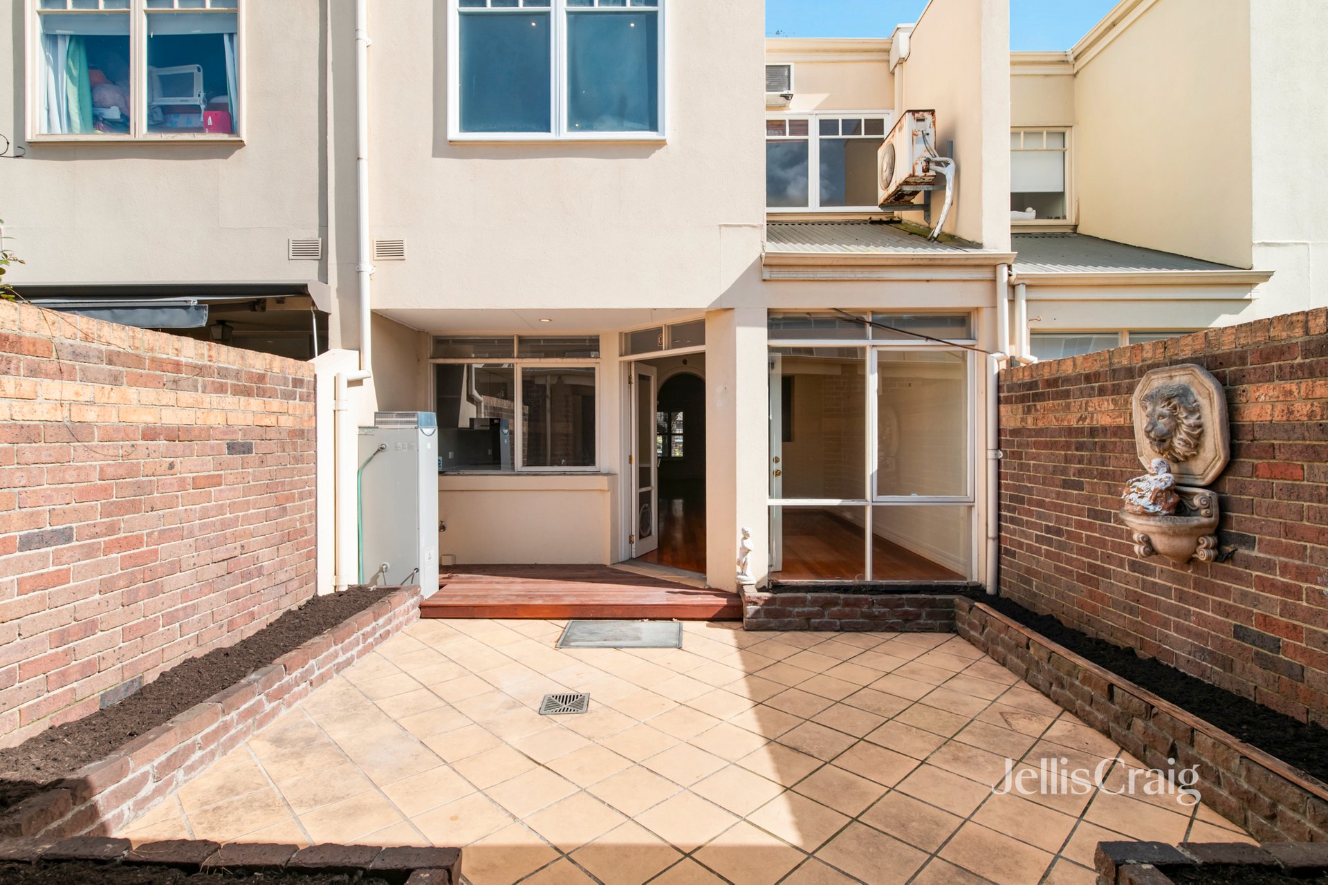 6A Surrey Rd, South Yarra image 9