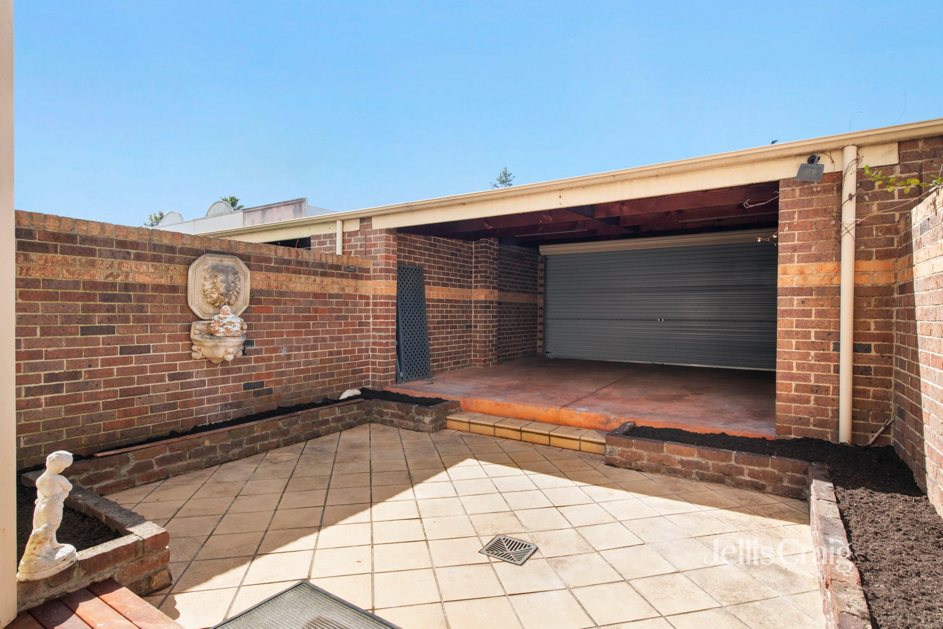 6A Surrey Rd, South Yarra image 10