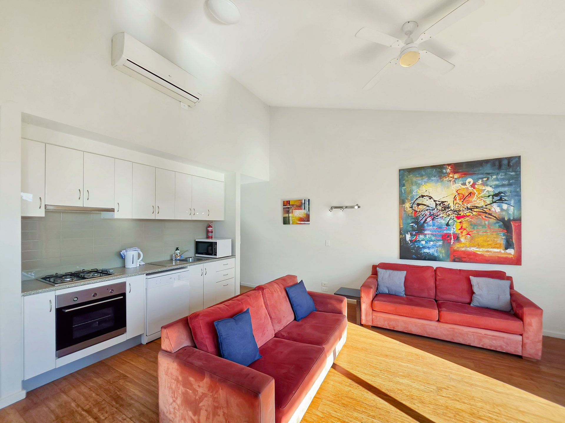 6A/75 McKillop Street, Geelong image 9