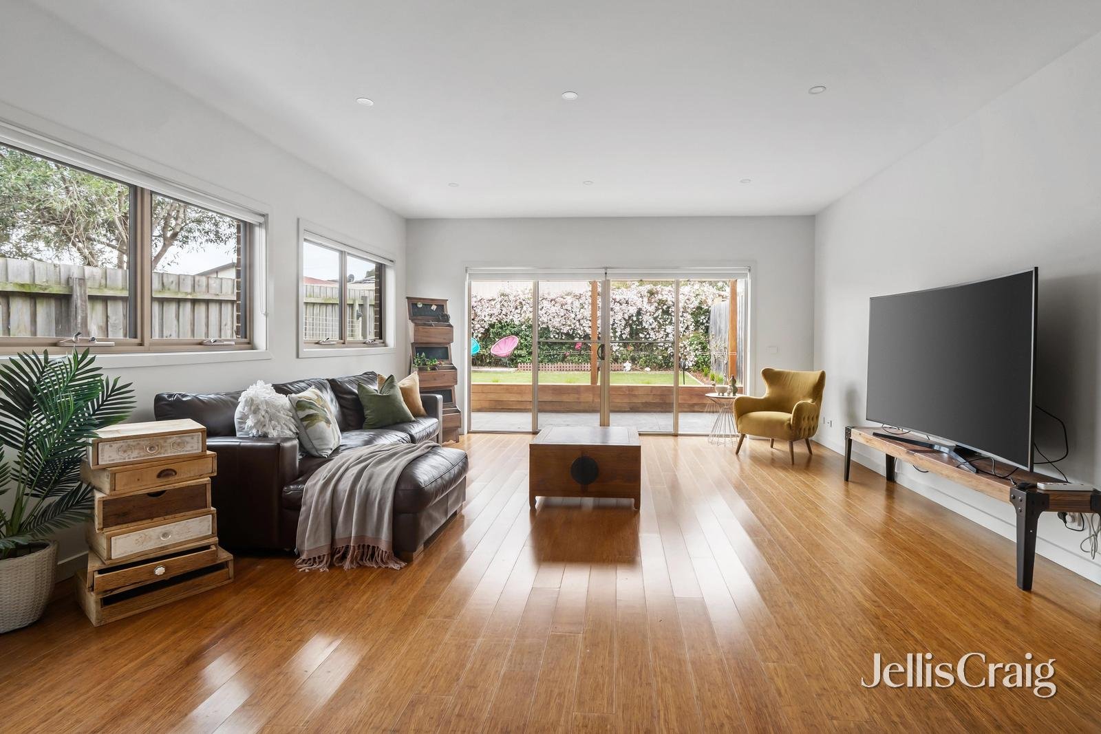 6B Bruthen Street, Moorabbin image 3