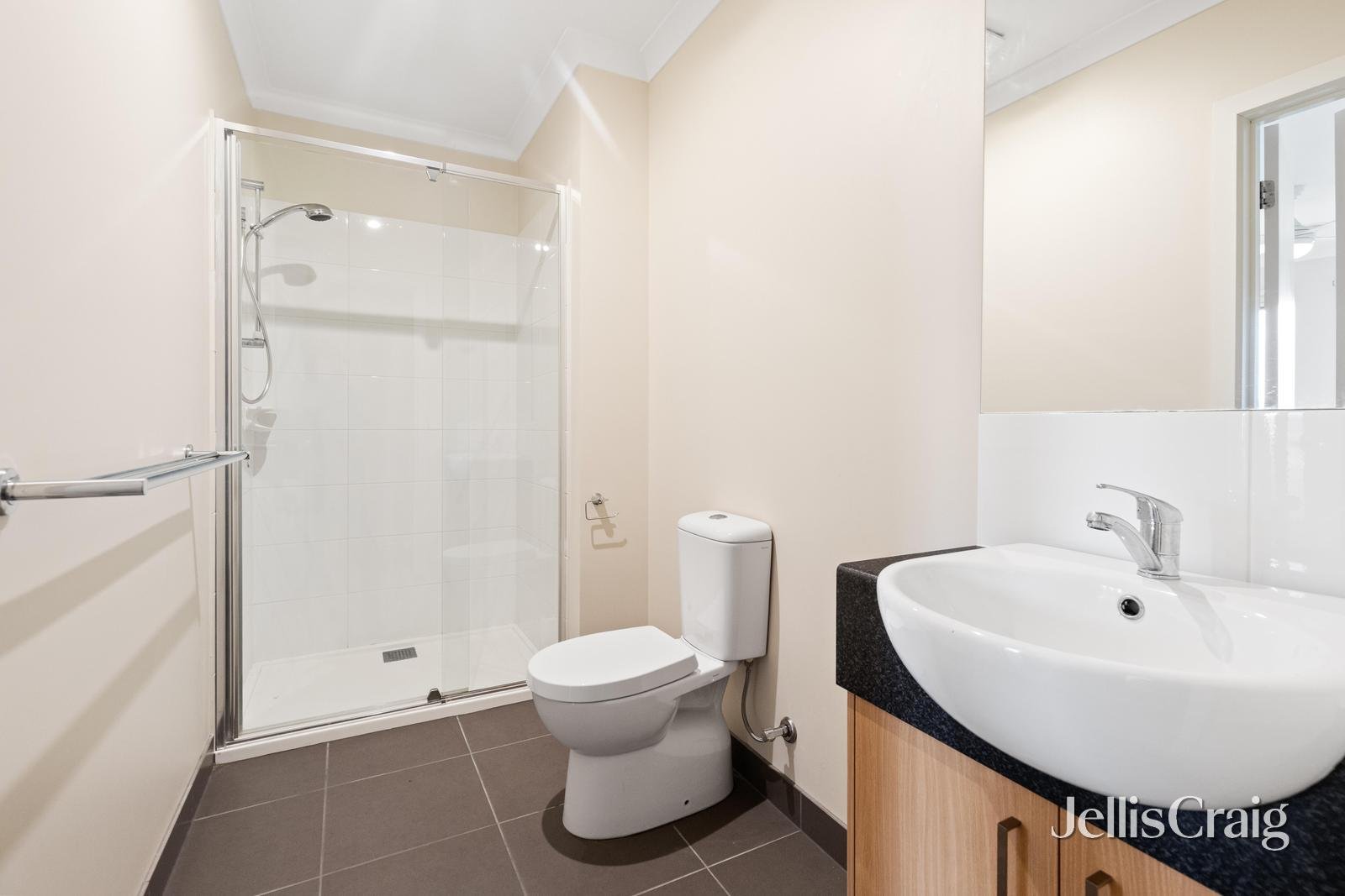 6B Hazel Road, Wendouree image 7