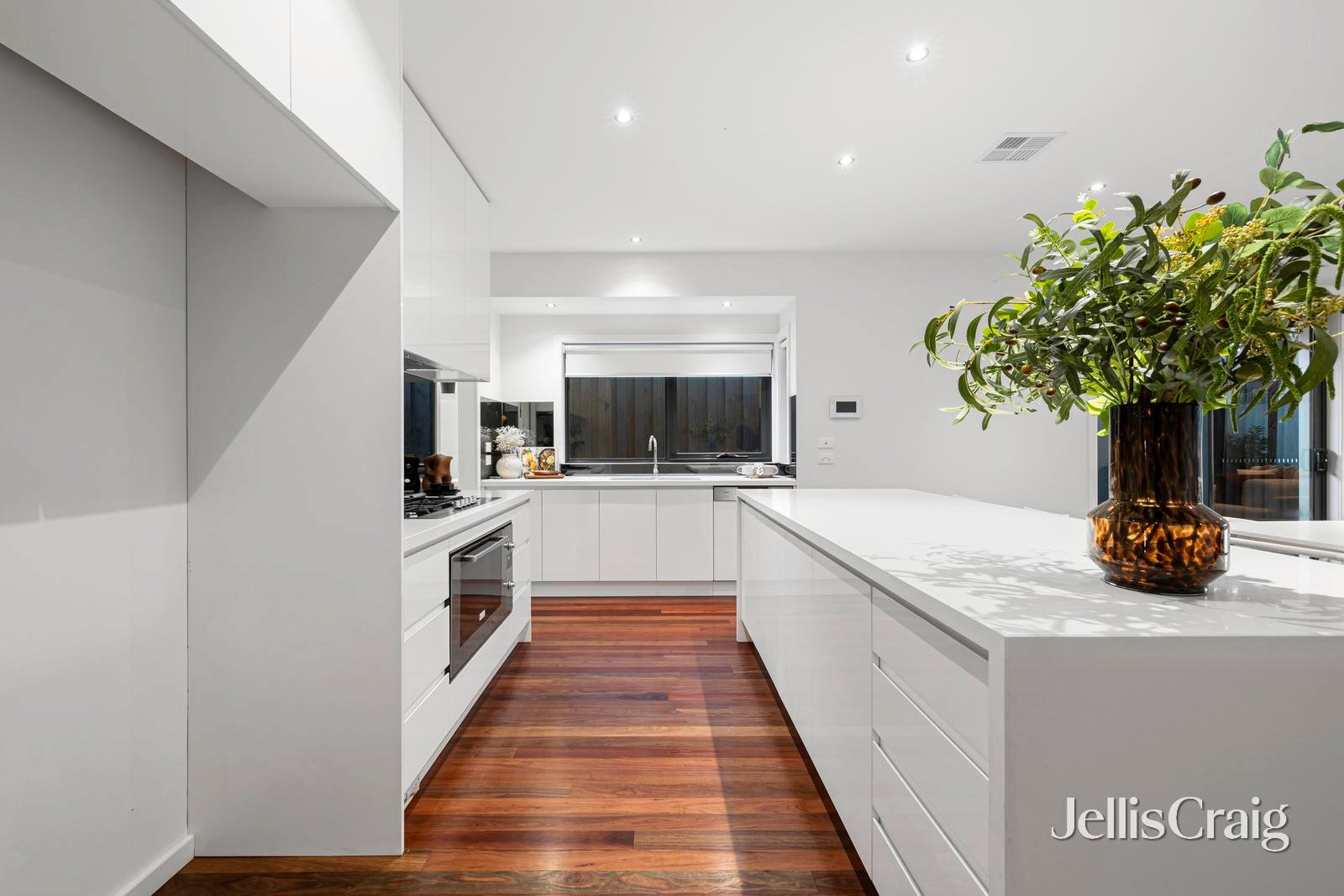 6b Leura Street, Murrumbeena image 5