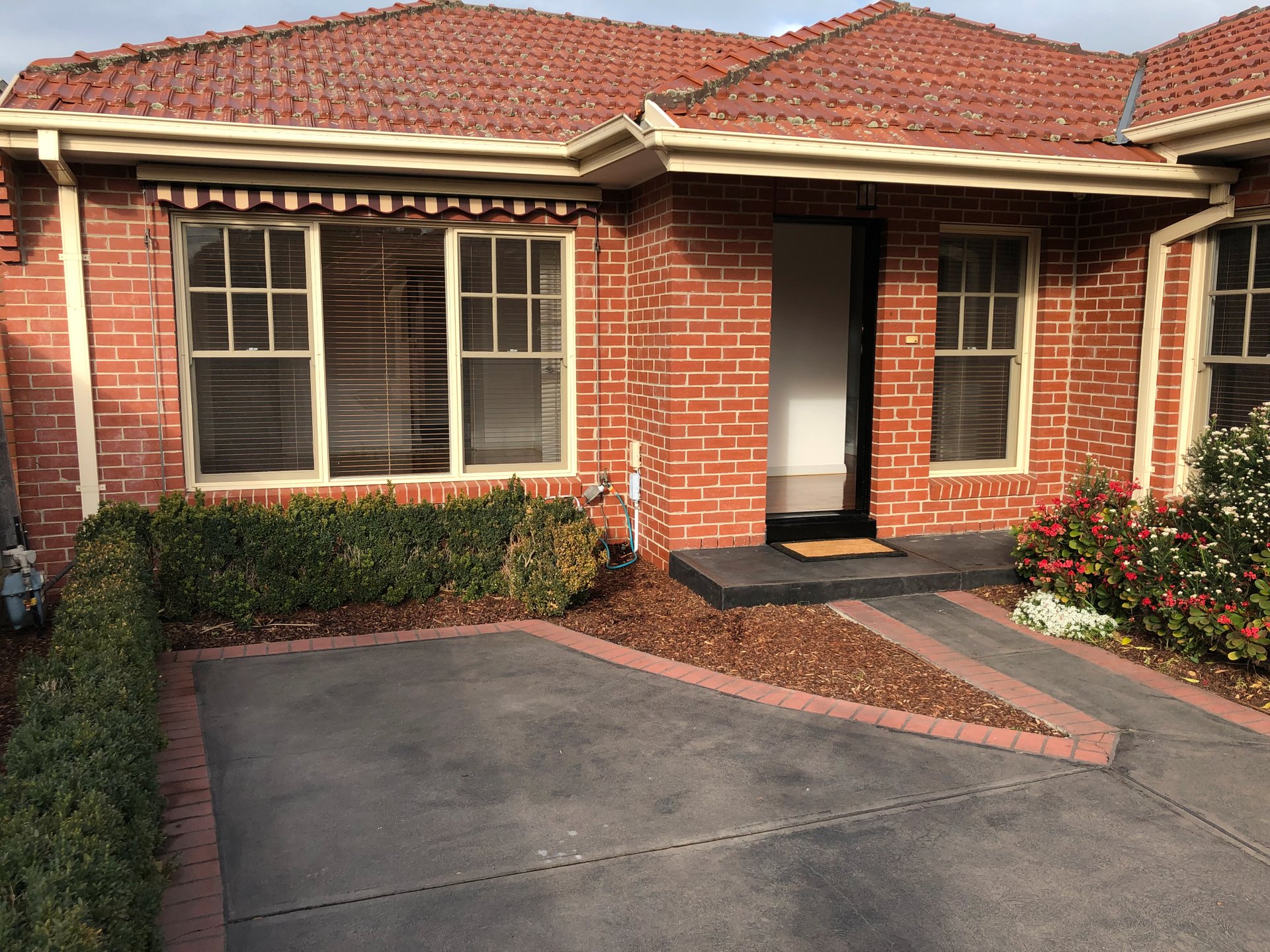 6B Yendon Road, Carnegie image 1