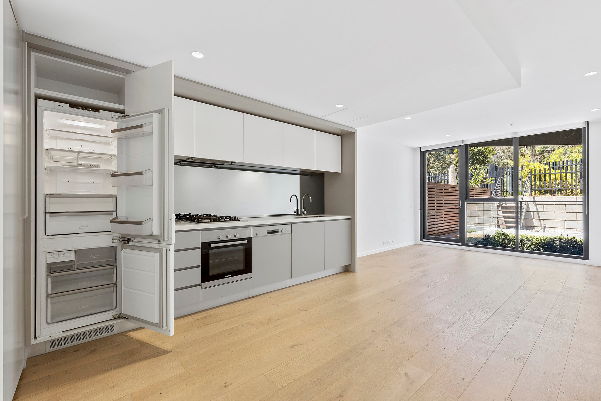 6LG/4 Acacia Place, Abbotsford image 2