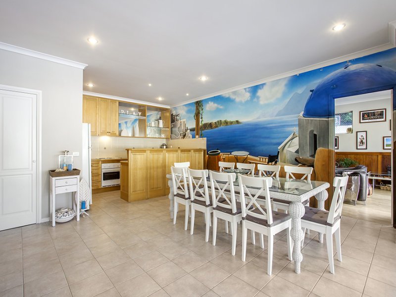 Property Gallery Thumbnail 11
