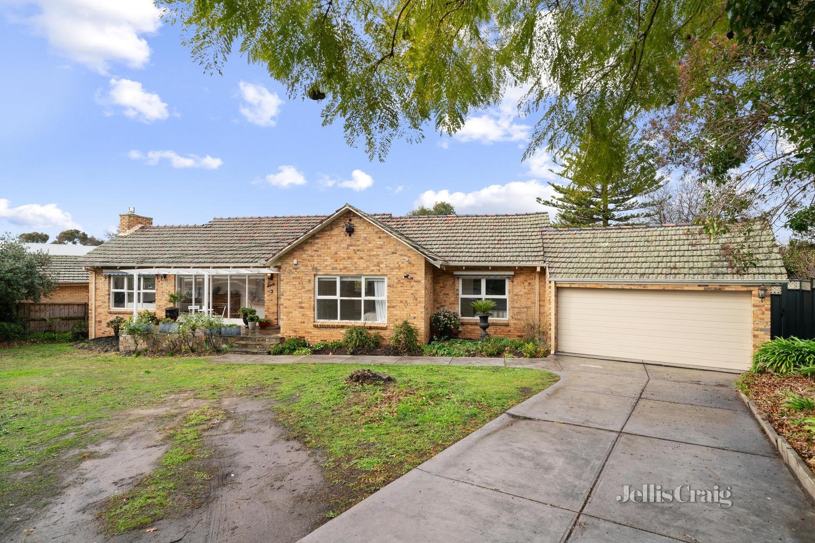 7 & 9 Kalonga Road, Balwyn North image 2