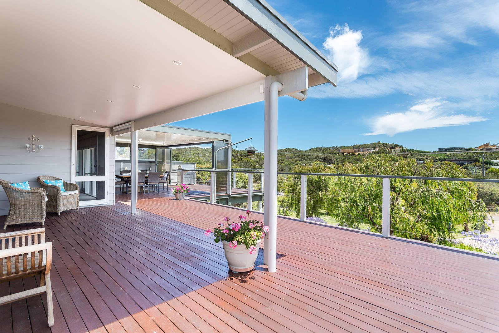 Property Gallery Thumbnail 16