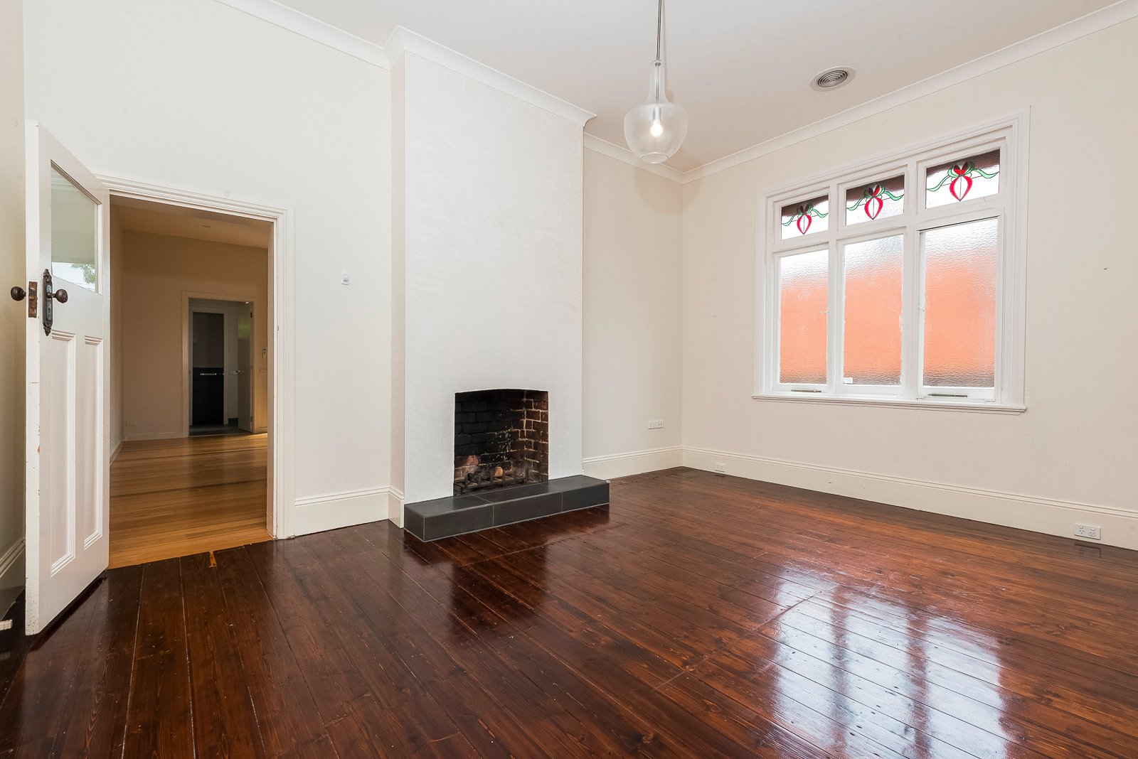 Property Gallery Thumbnail 4