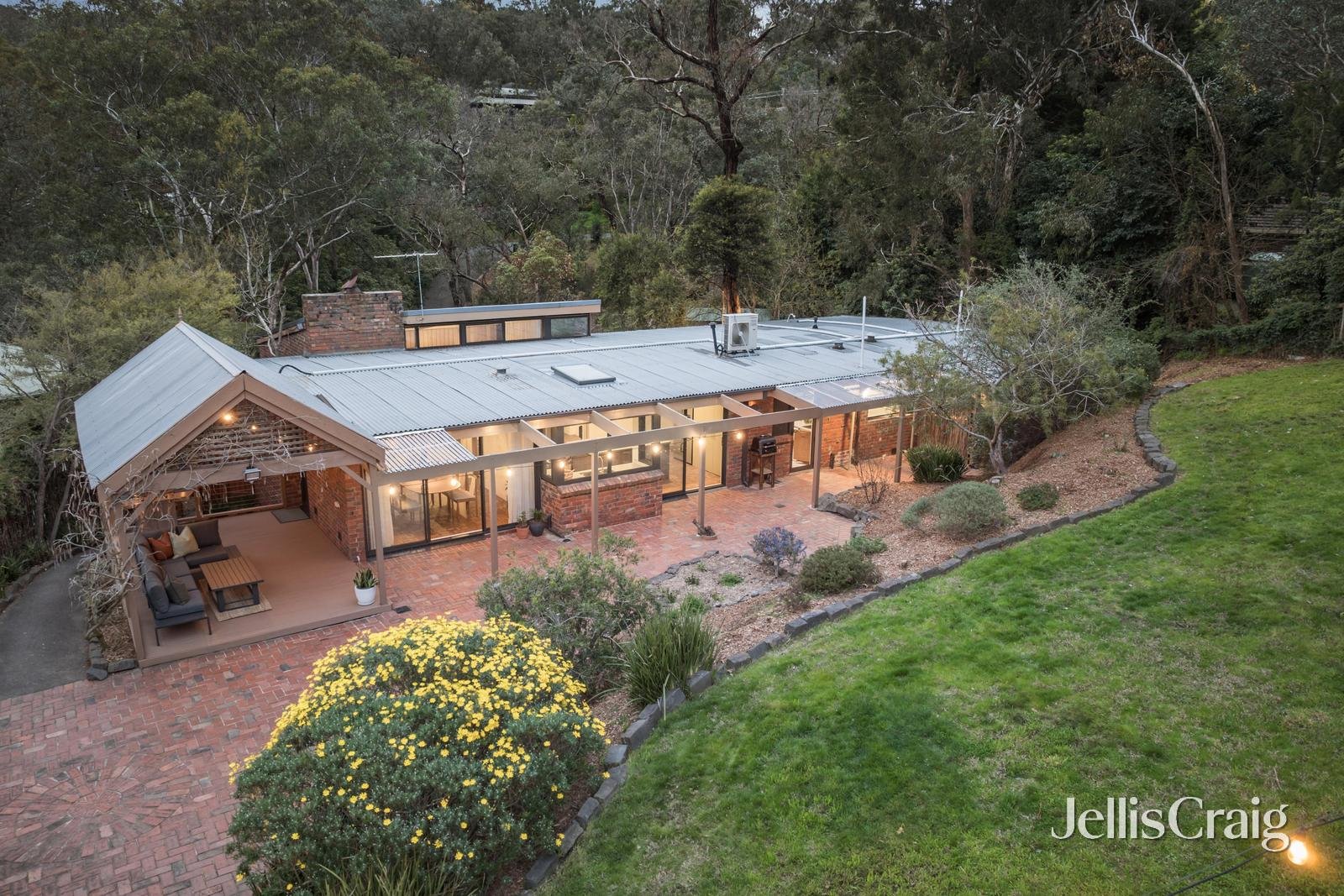 7 Allison Crescent, Eltham North image 24
