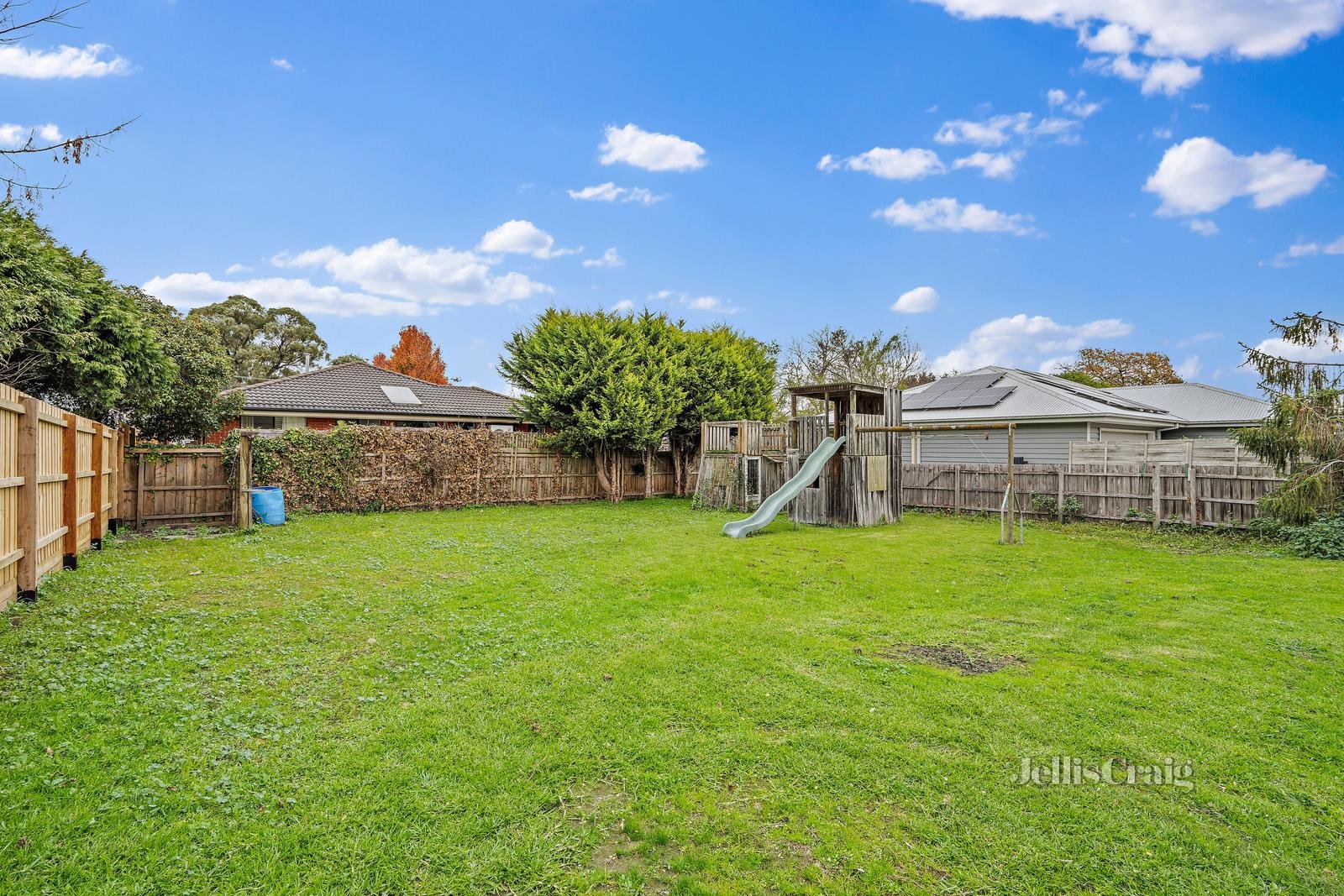 7 Andrew Street, Mooroolbark image 8