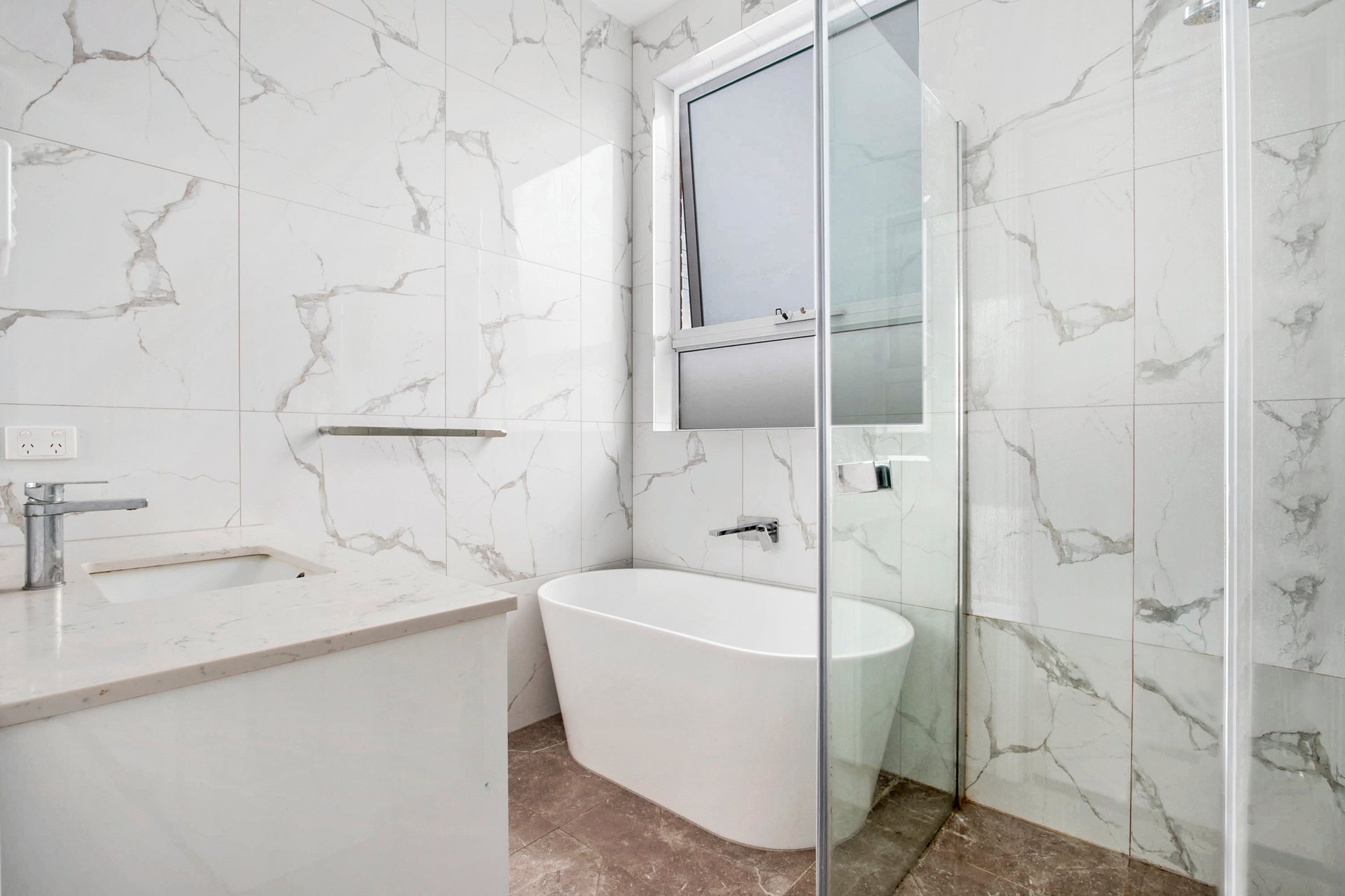 7 Angus Court OAKLEIGH SOUTH