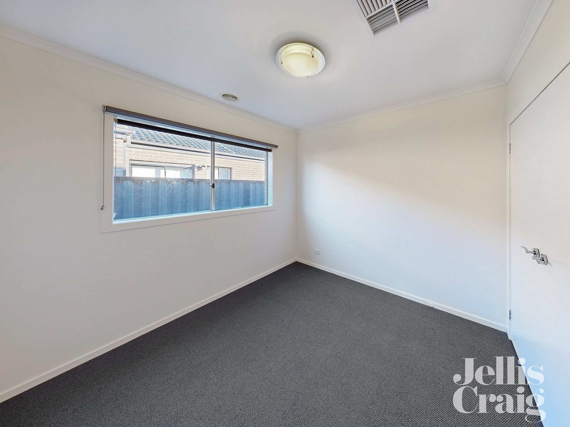 7 Appaloosa Grove, Clyde North image 10