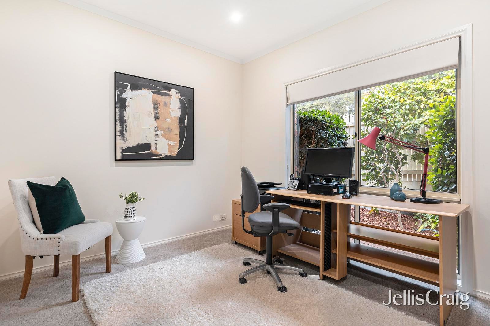 7 Arlington Walk, Vermont image 11