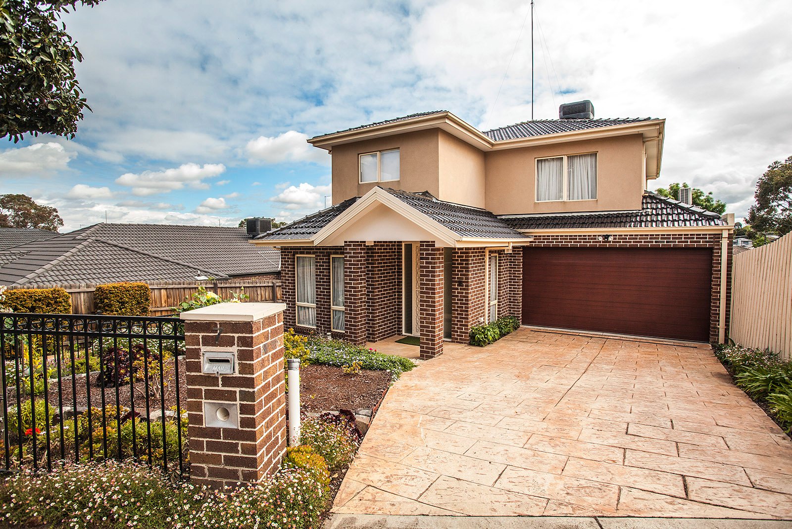 Property Gallery - Main Image