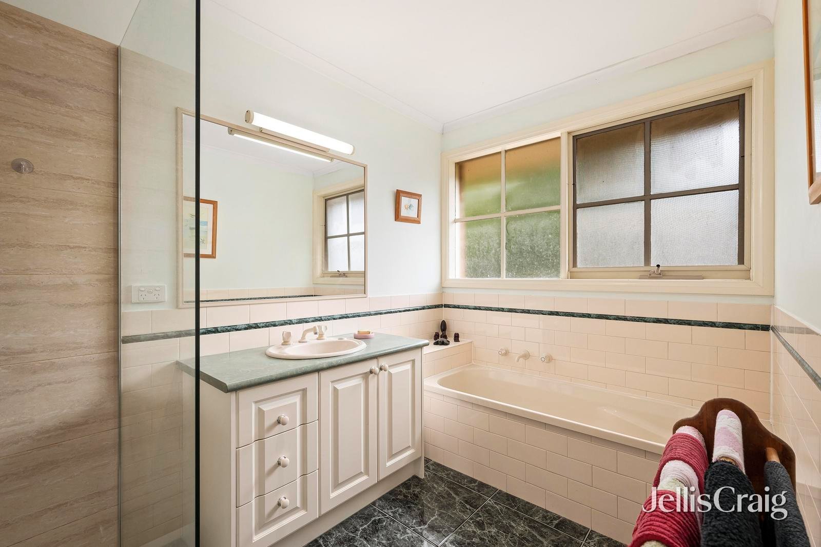 7 Avalon Street, Mooroolbark image 14