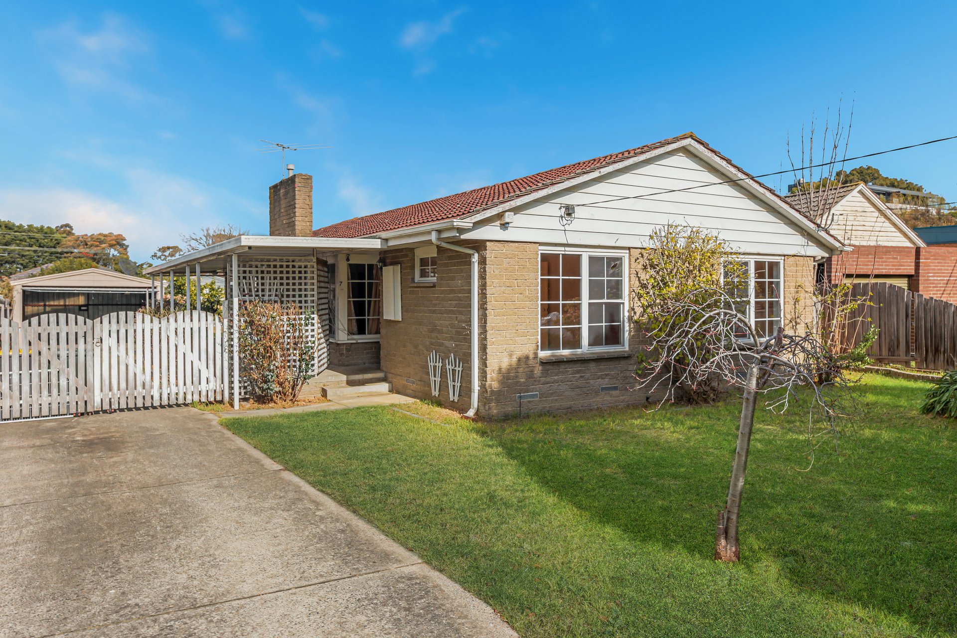 7 Balmoral Court, Glen Waverley image 12