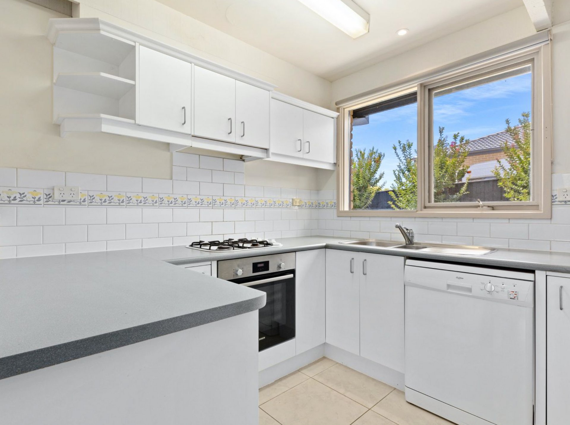 Property Gallery Thumbnail 4