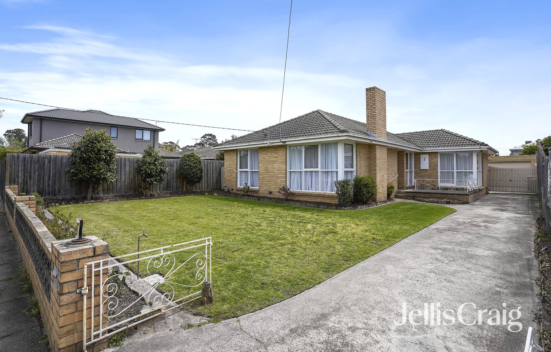 7 Baringhup Street, Cheltenham image 1
