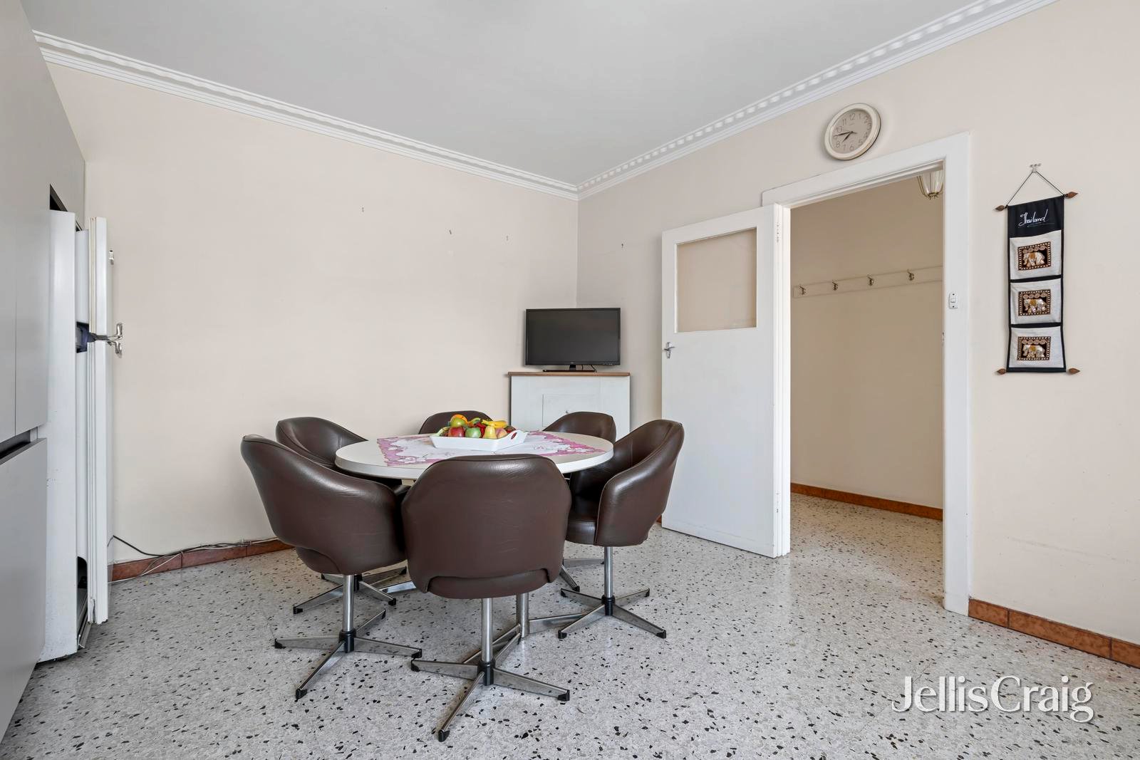 7 Barry Street, Brunswick image 5