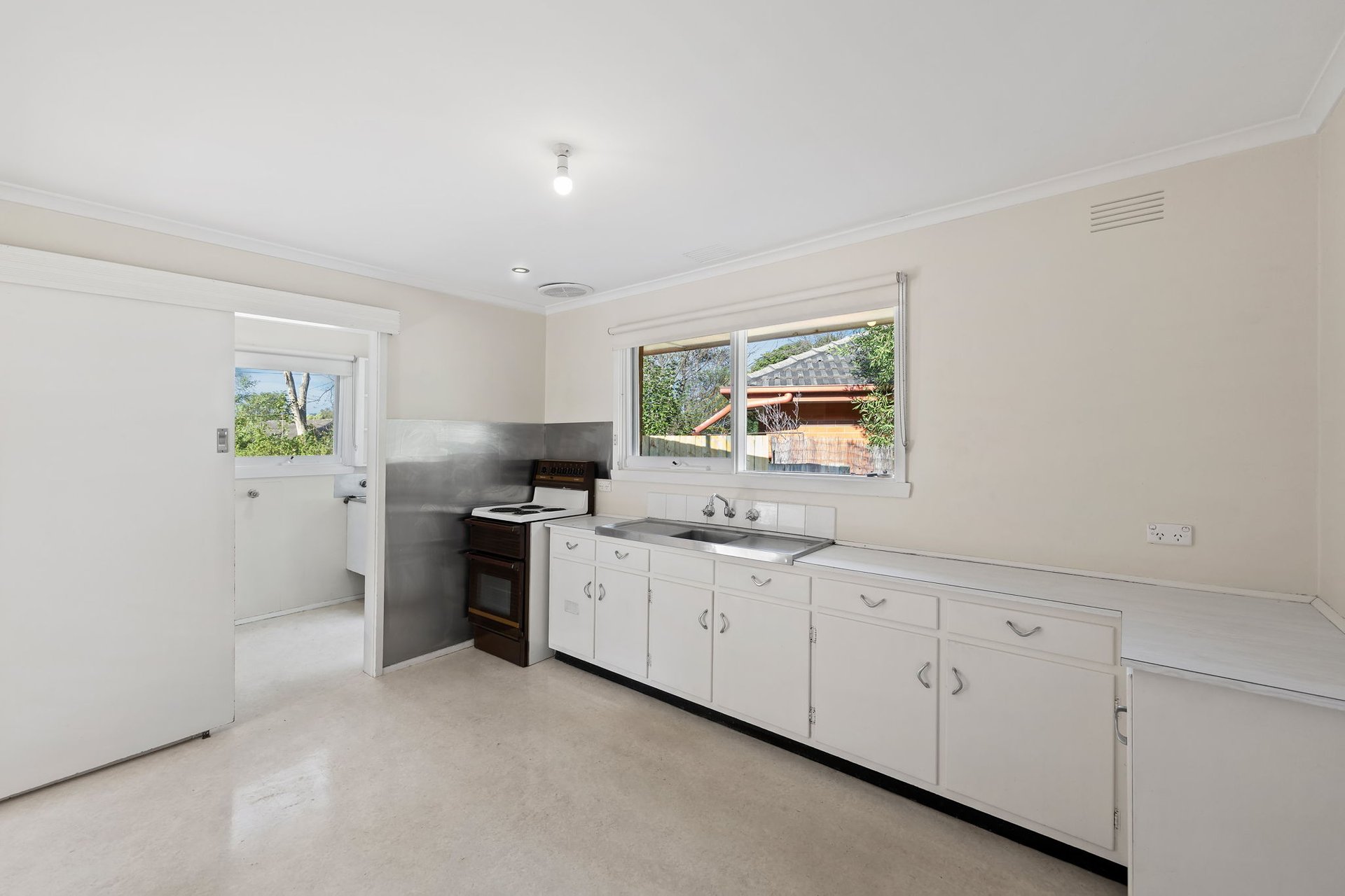 7 Bass Court, Heathmont image 9
