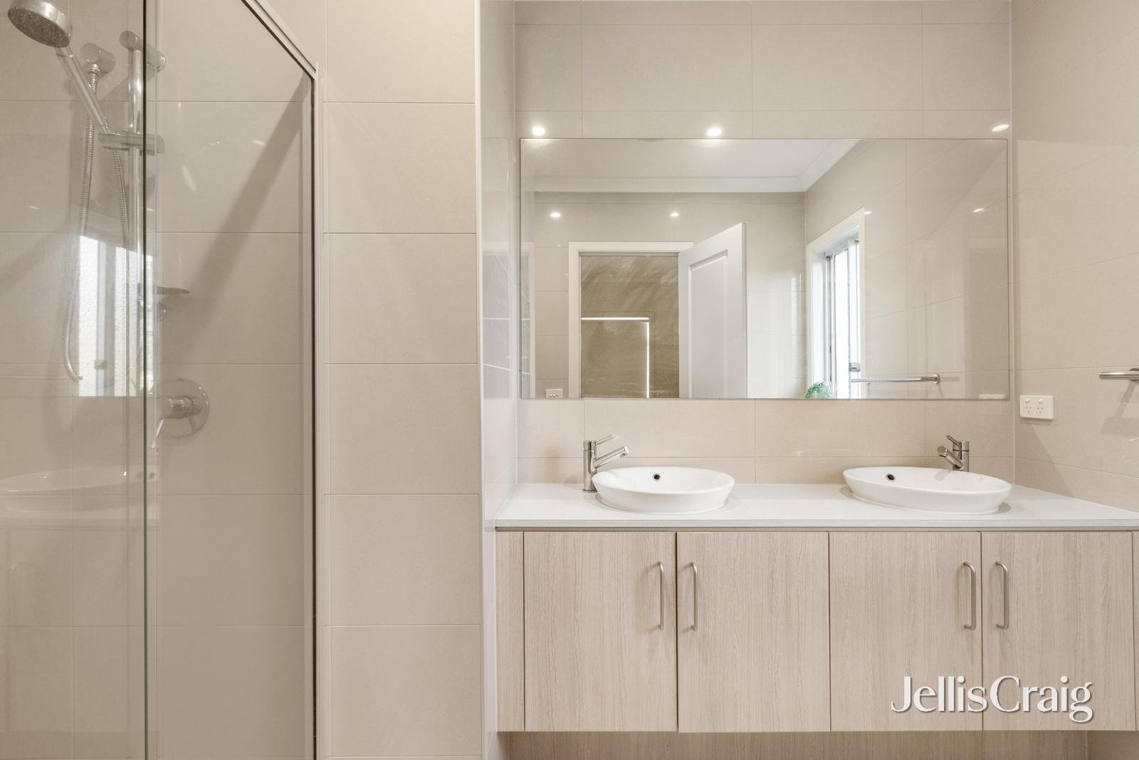 7 Beal Street, Mount Waverley image 10