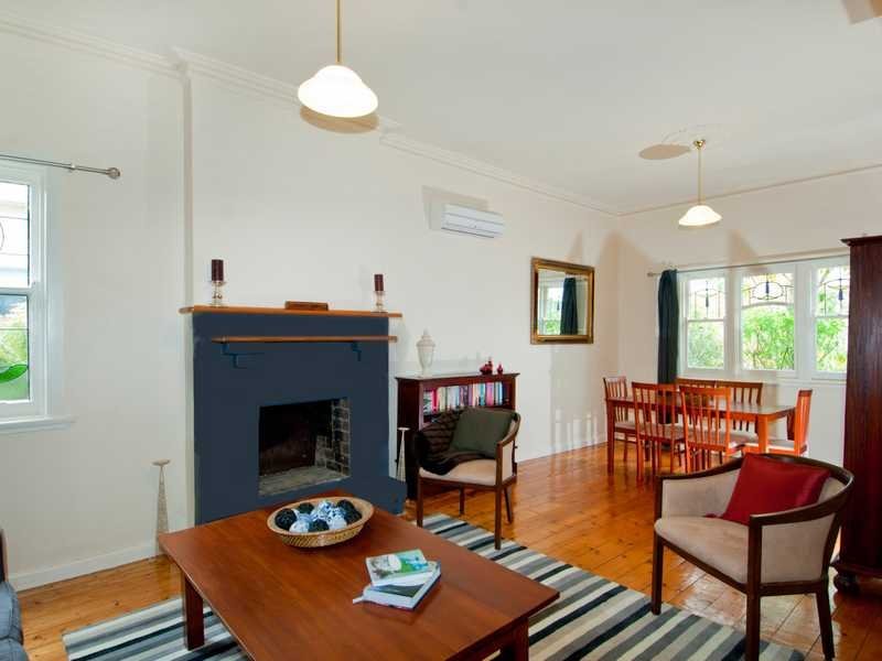 7 Belfast Street, Newtown image 2