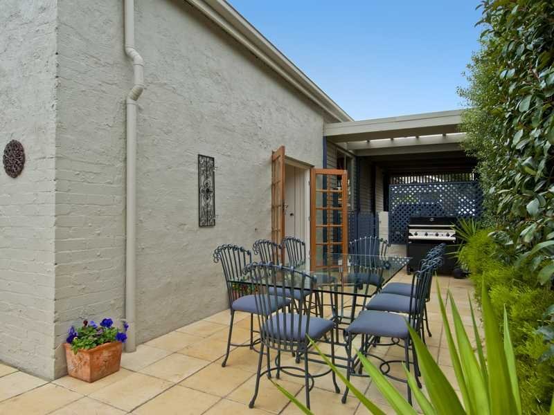 7 Belfast Street, Newtown image 10