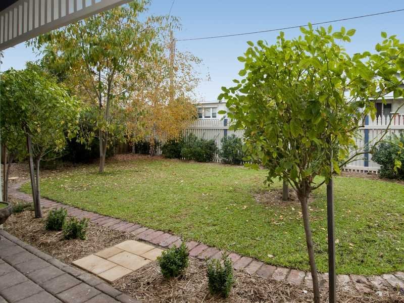 7 Belfast Street, Newtown image 13