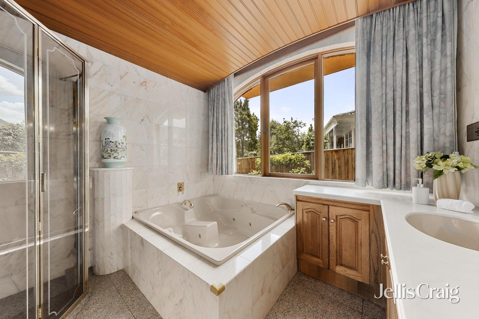 7 Benalong Court, Doncaster image 13