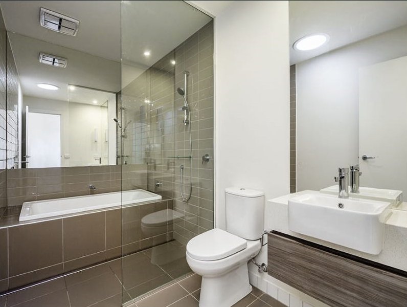 7 Berry Yung Avenue, Burwood image 2