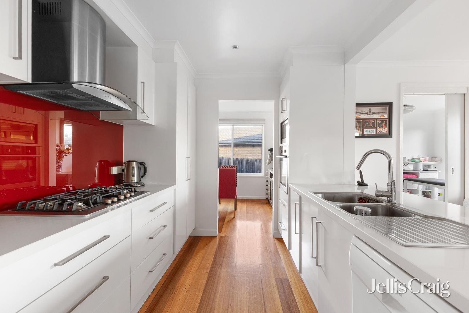 7 Binalong Court, Yallambie image 5