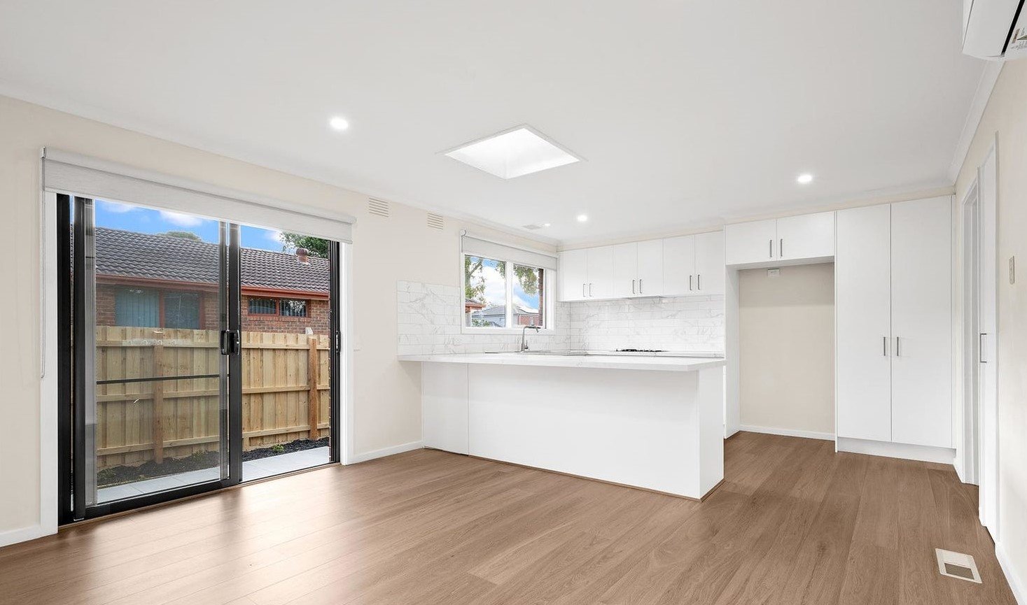 7 Black Springs Road, Chirnside Park image 4